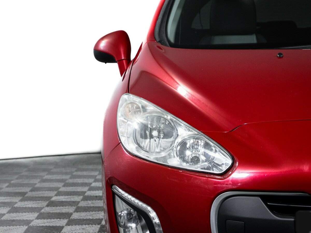 Peugeot 308, 2012 Фото №17