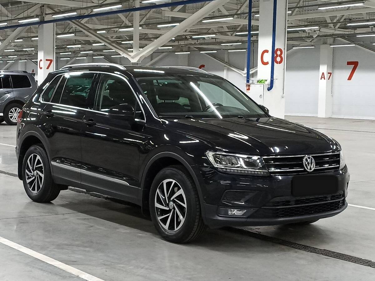 Volkswagen Tiguan, 2018 Фото №3