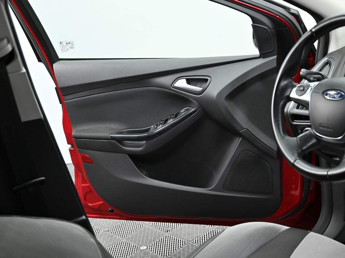 Ford Focus, 2012 Фото №6