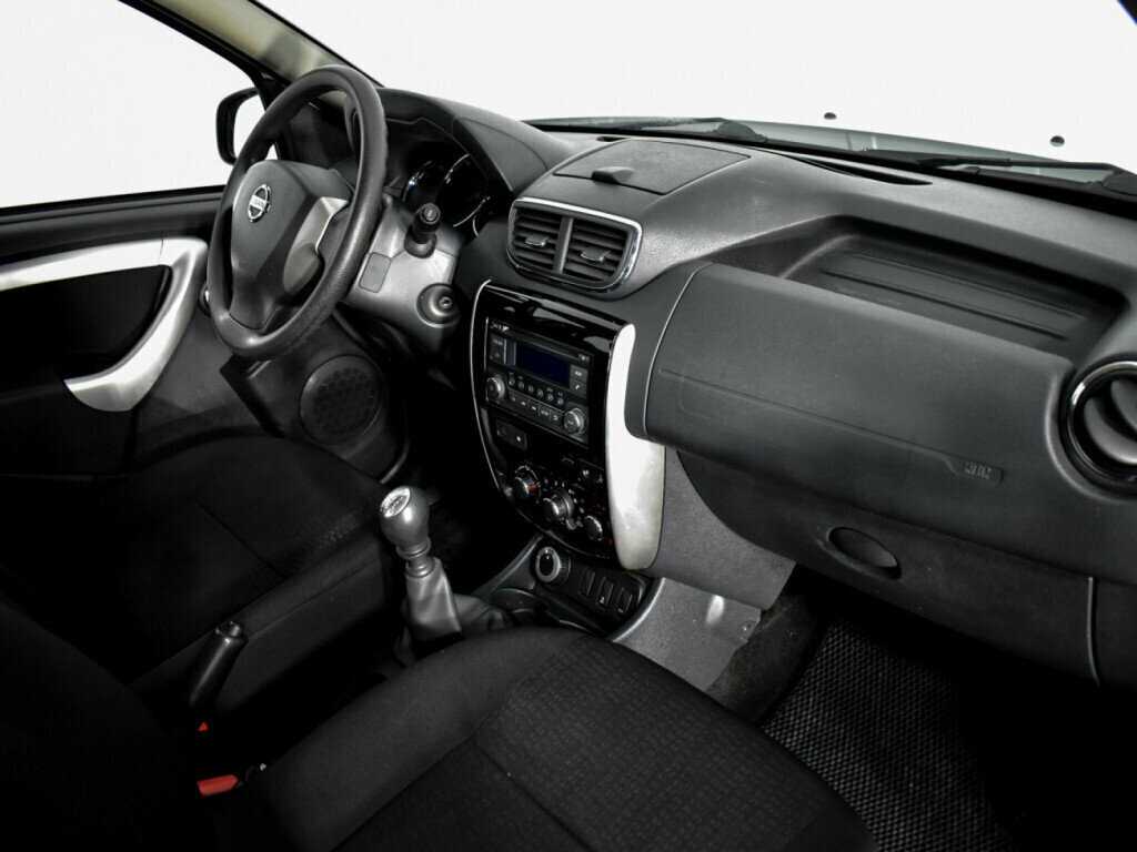 Nissan Terrano, 2016 Фото №8