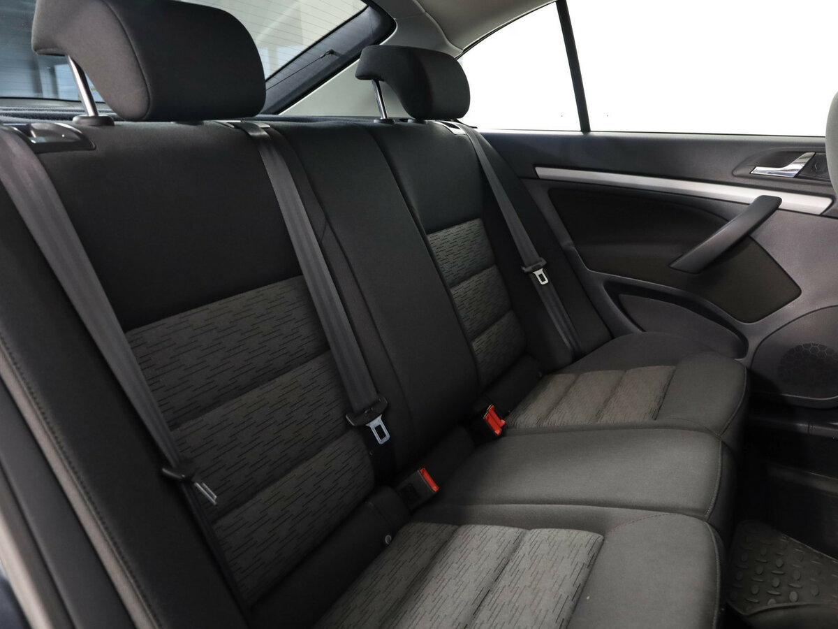 Skoda Octavia II (A5) Рестайлинг, 2012 Фото №16