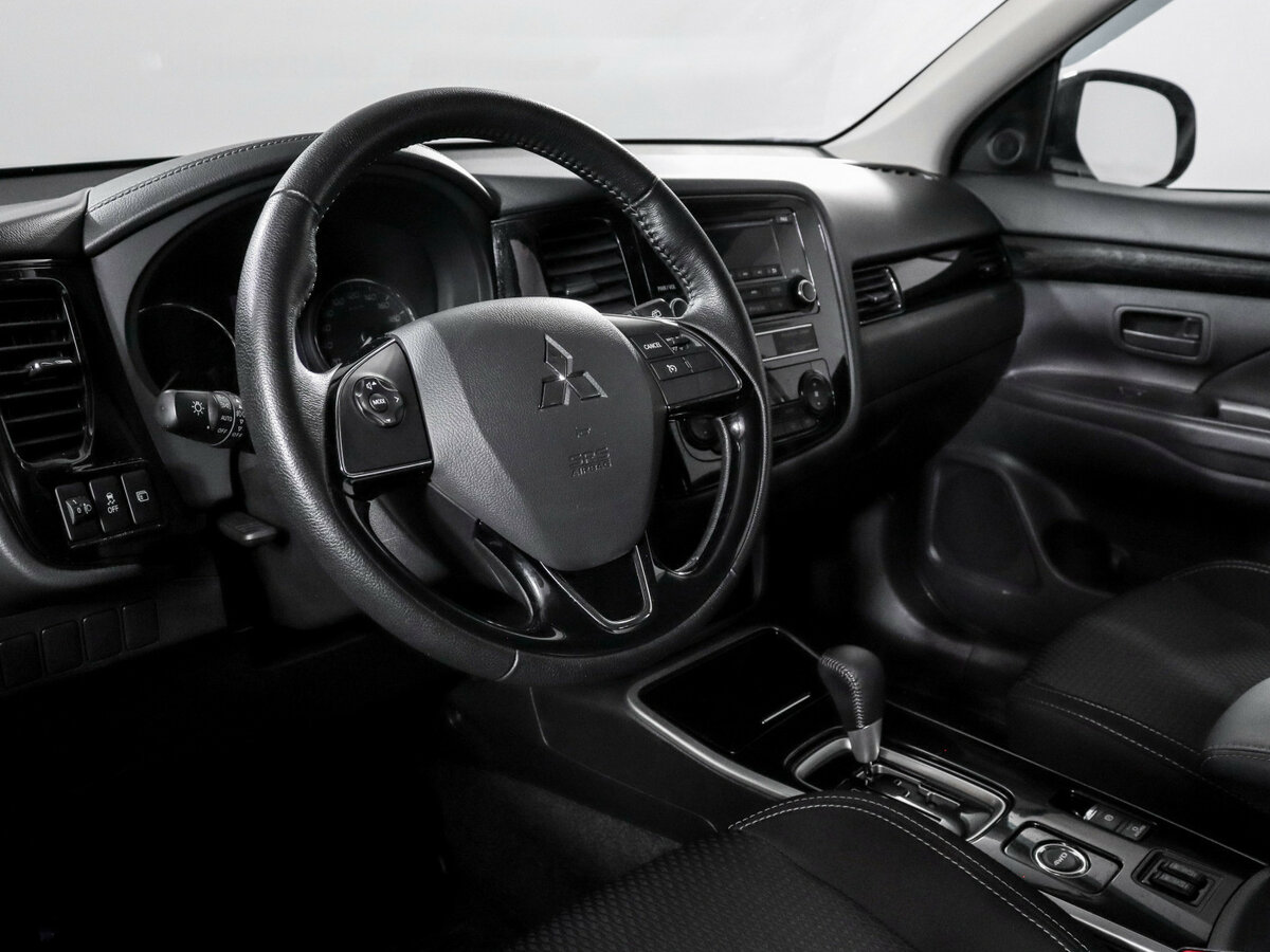 Mitsubishi Outlander III Рестайлинг 3, 2019 Фото №13
