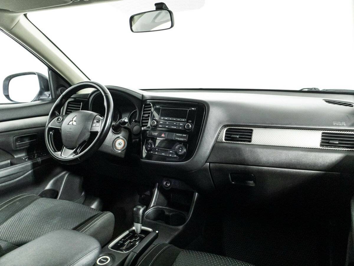 Mitsubishi Outlander, 2016 Фото №9