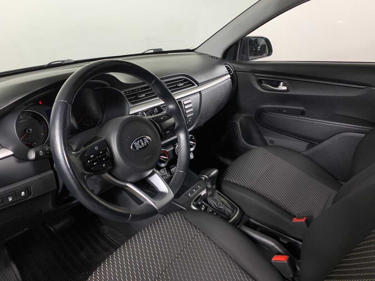 Kia Rio X-Line, 2018 Фото №12