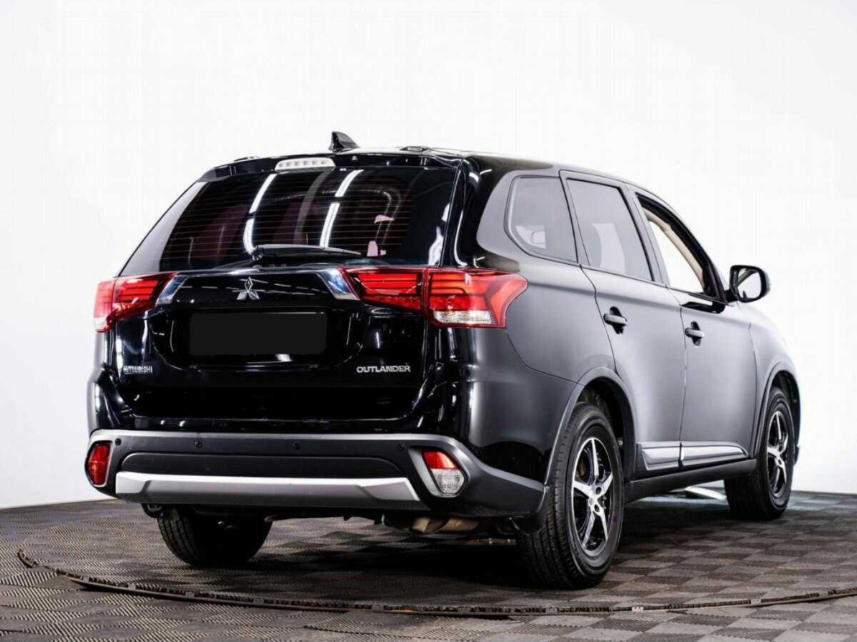 Mitsubishi Outlander, 2018 Фото №6