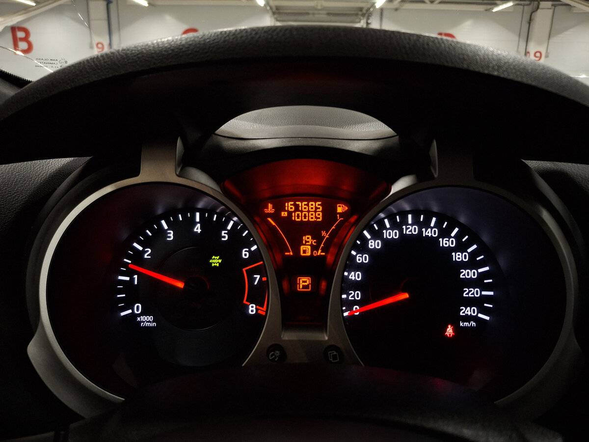 Nissan Juke I, 2012 Фото №13