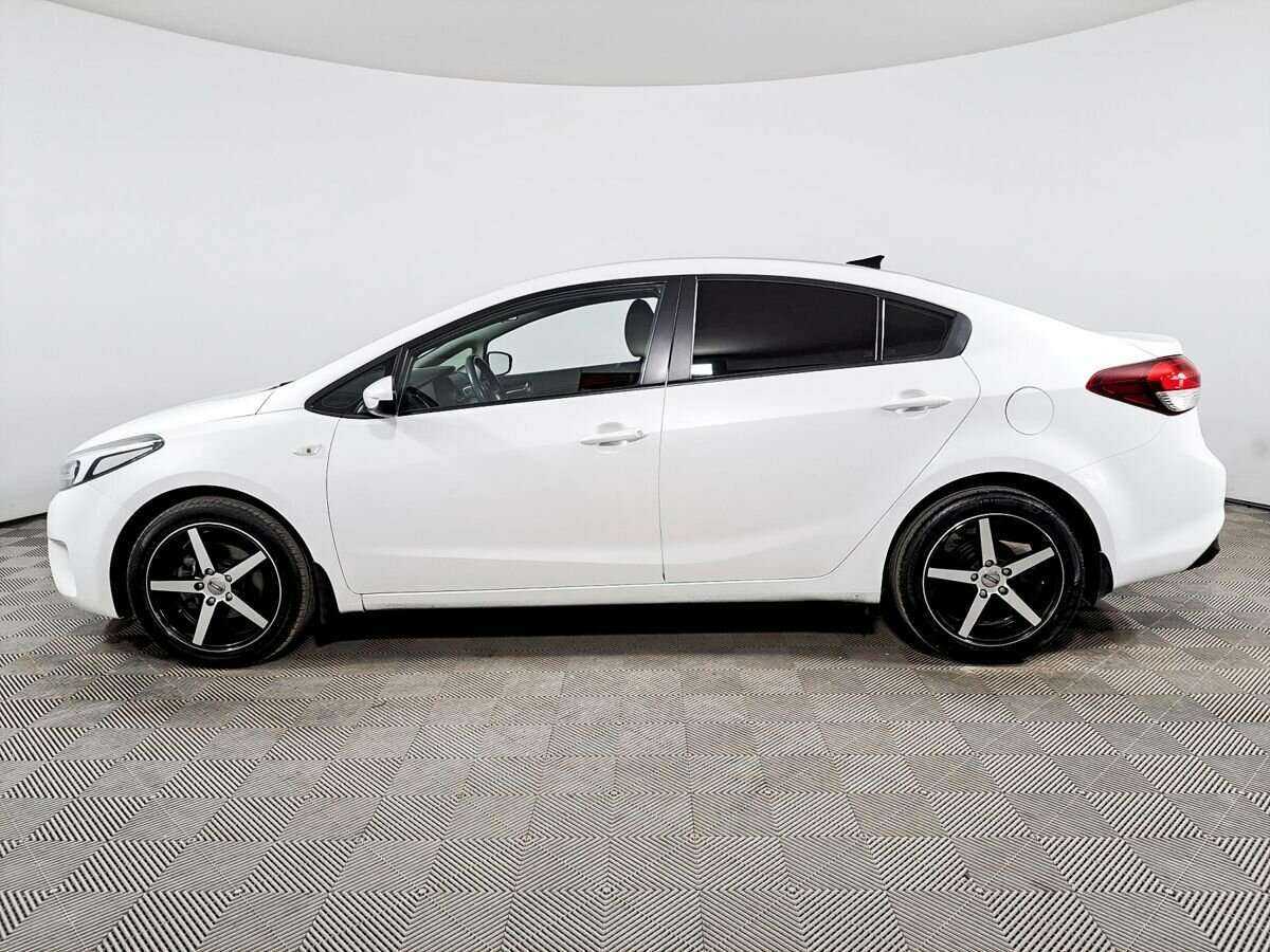Kia Cerato, 2017 Фото №8