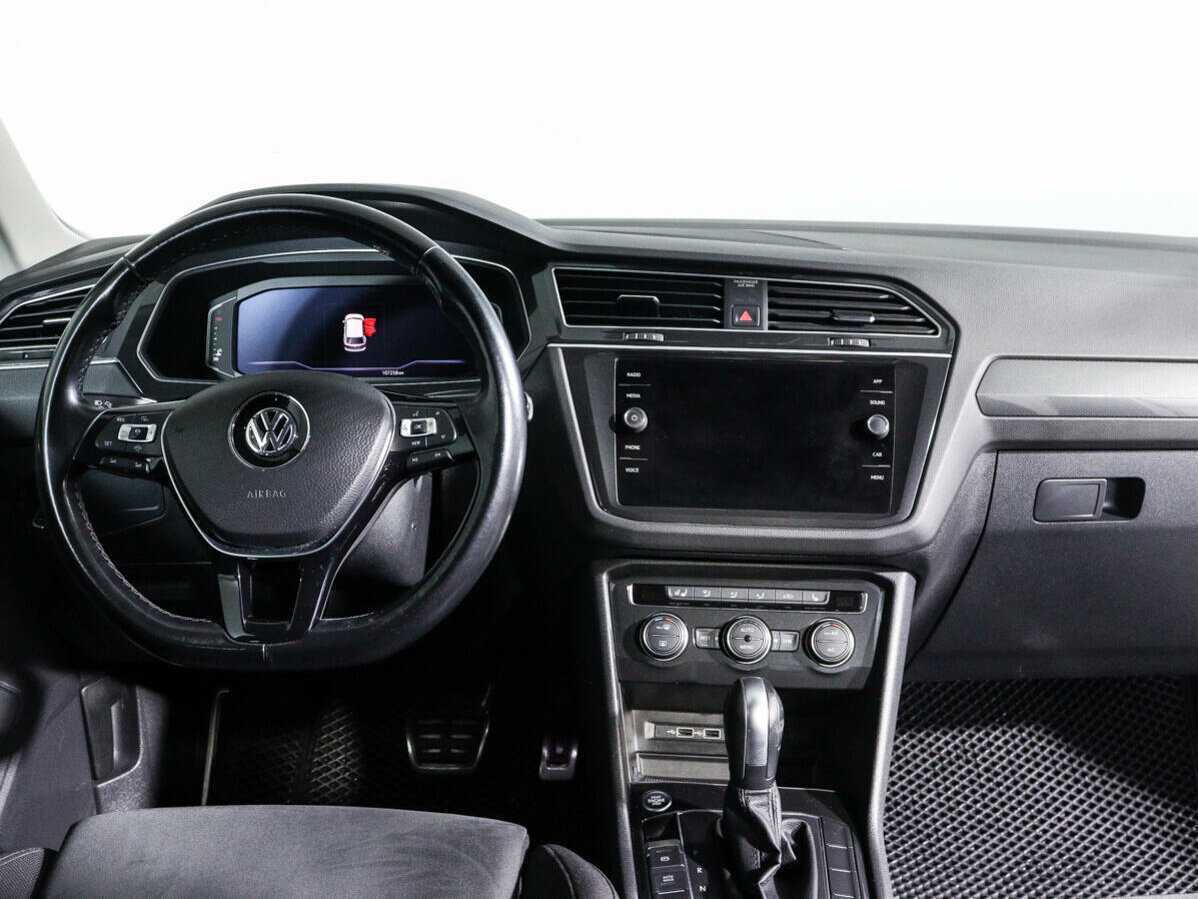 Volkswagen Tiguan, 2019 Фото №12