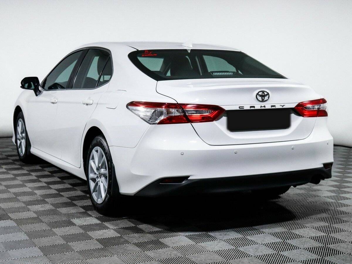 Toyota Camry, 2021 Фото №7