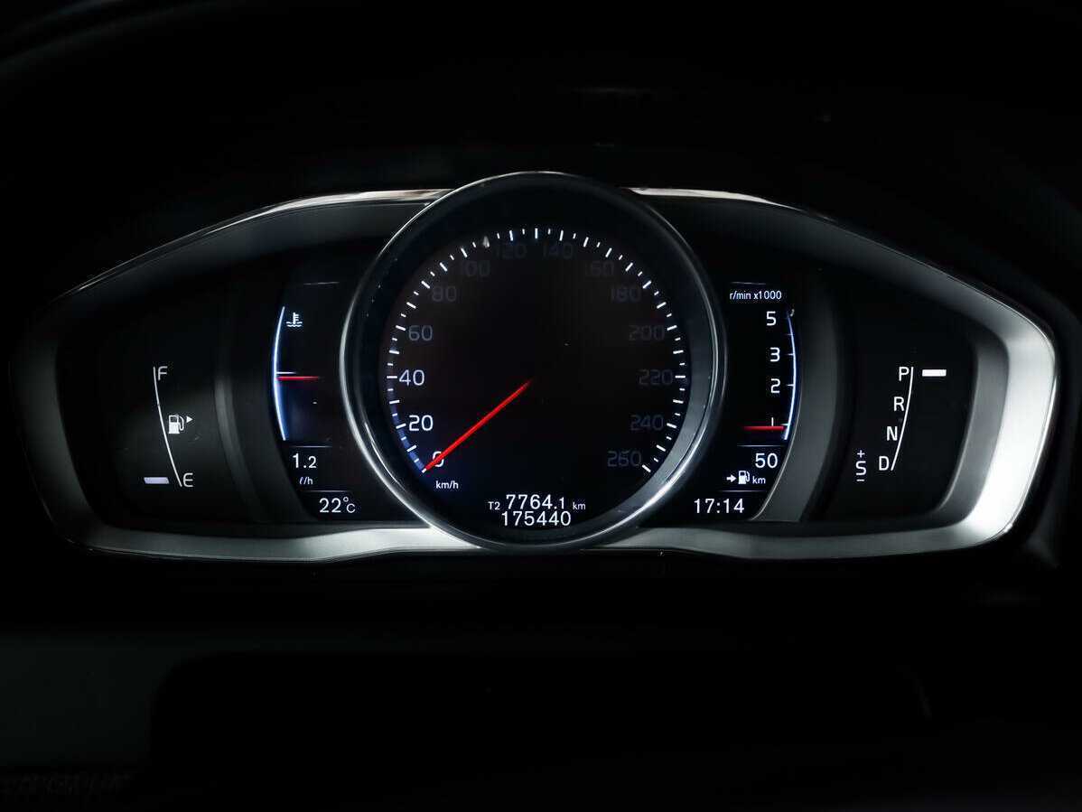 Volvo XC60, 2014 Фото №10