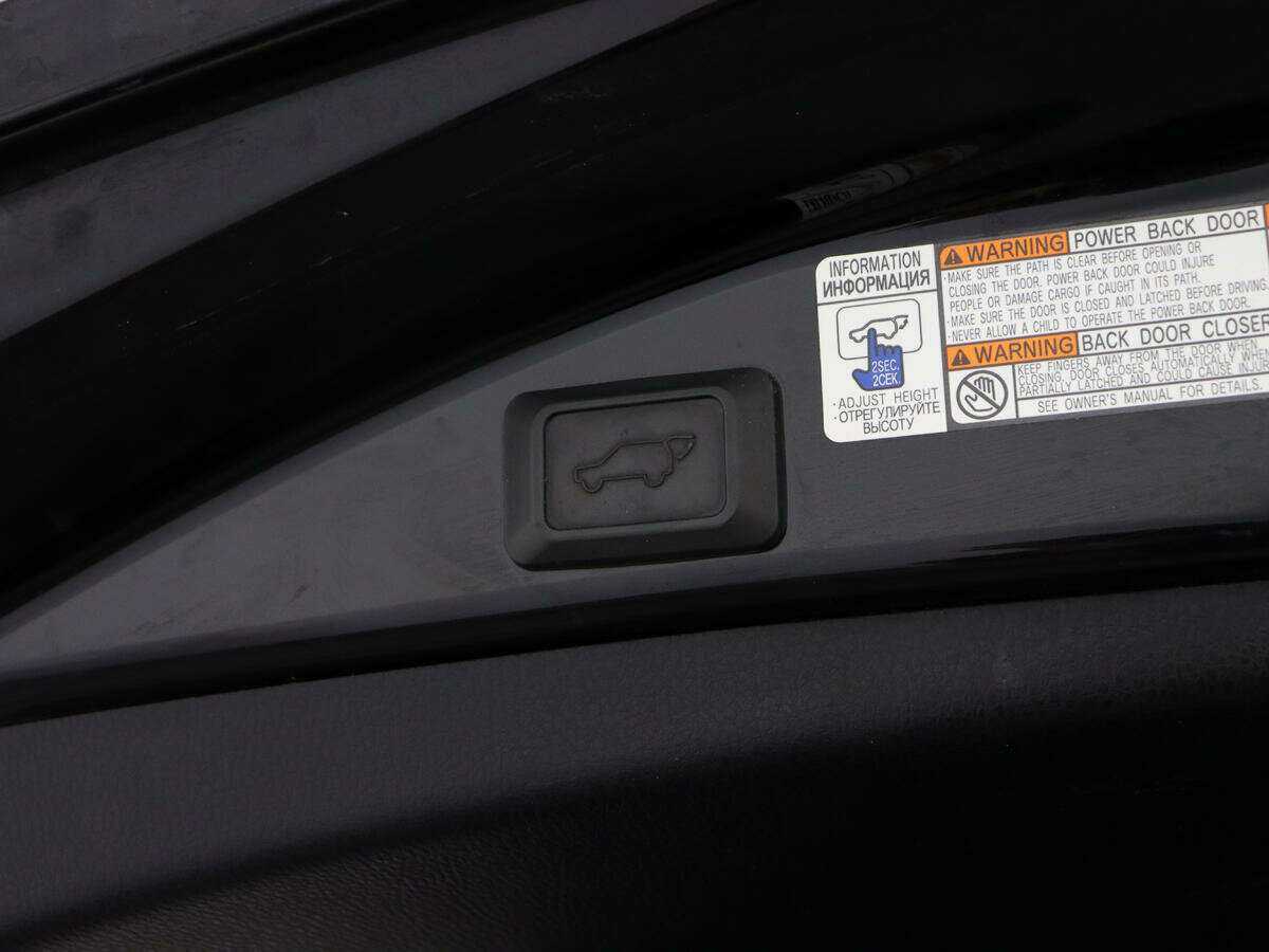 Toyota RAV4, 2017 Фото №14