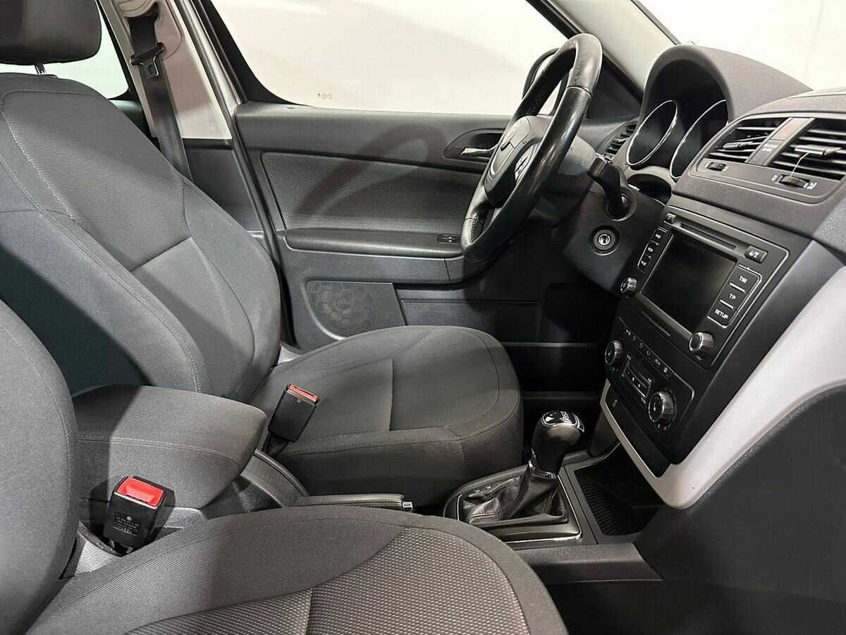 Skoda Yeti, 2014 Фото №10