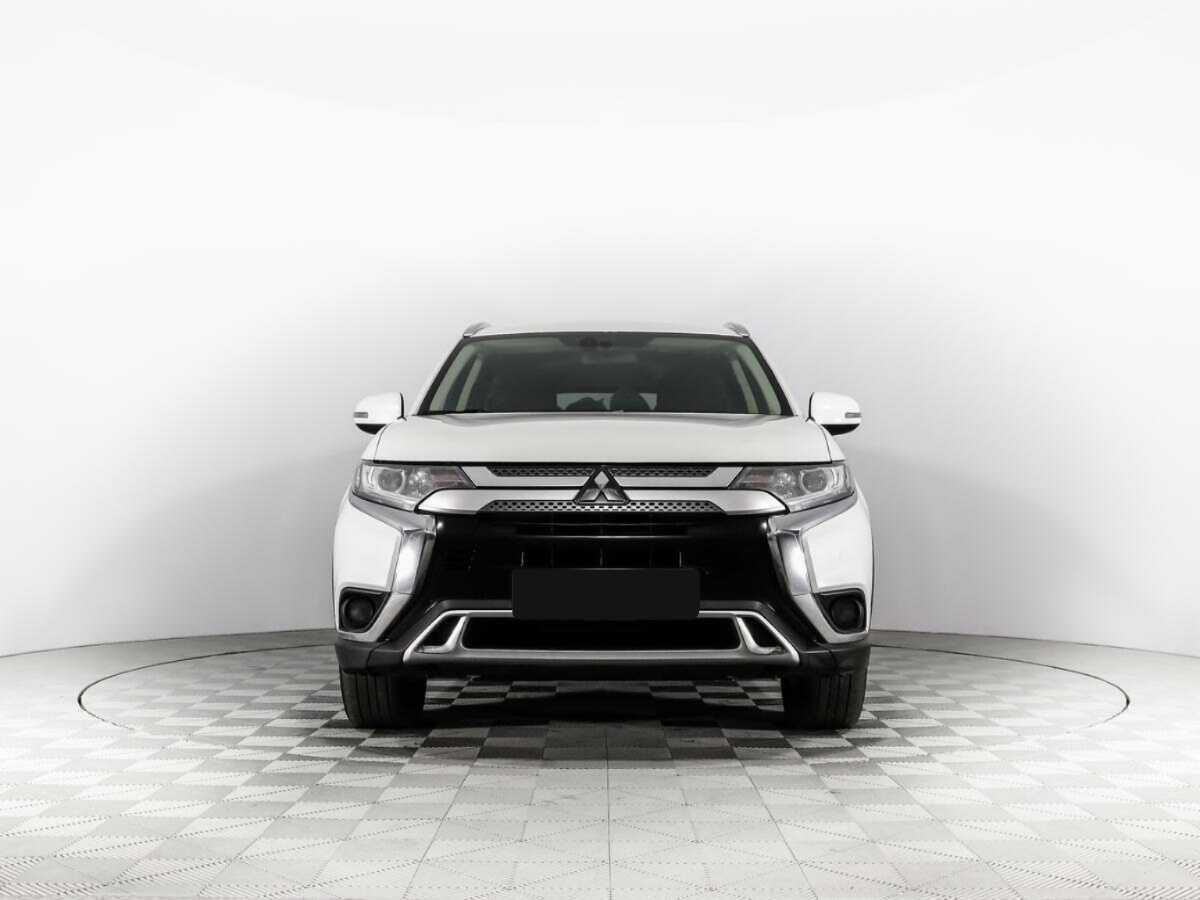 Mitsubishi Outlander, 2020 Фото №2