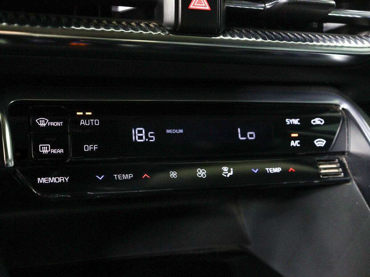 Kia K5, 2020 Фото №17