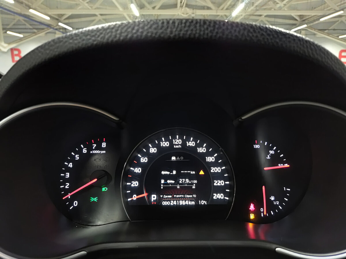 Kia Sorento II Рестайлинг, 2013 Фото №13