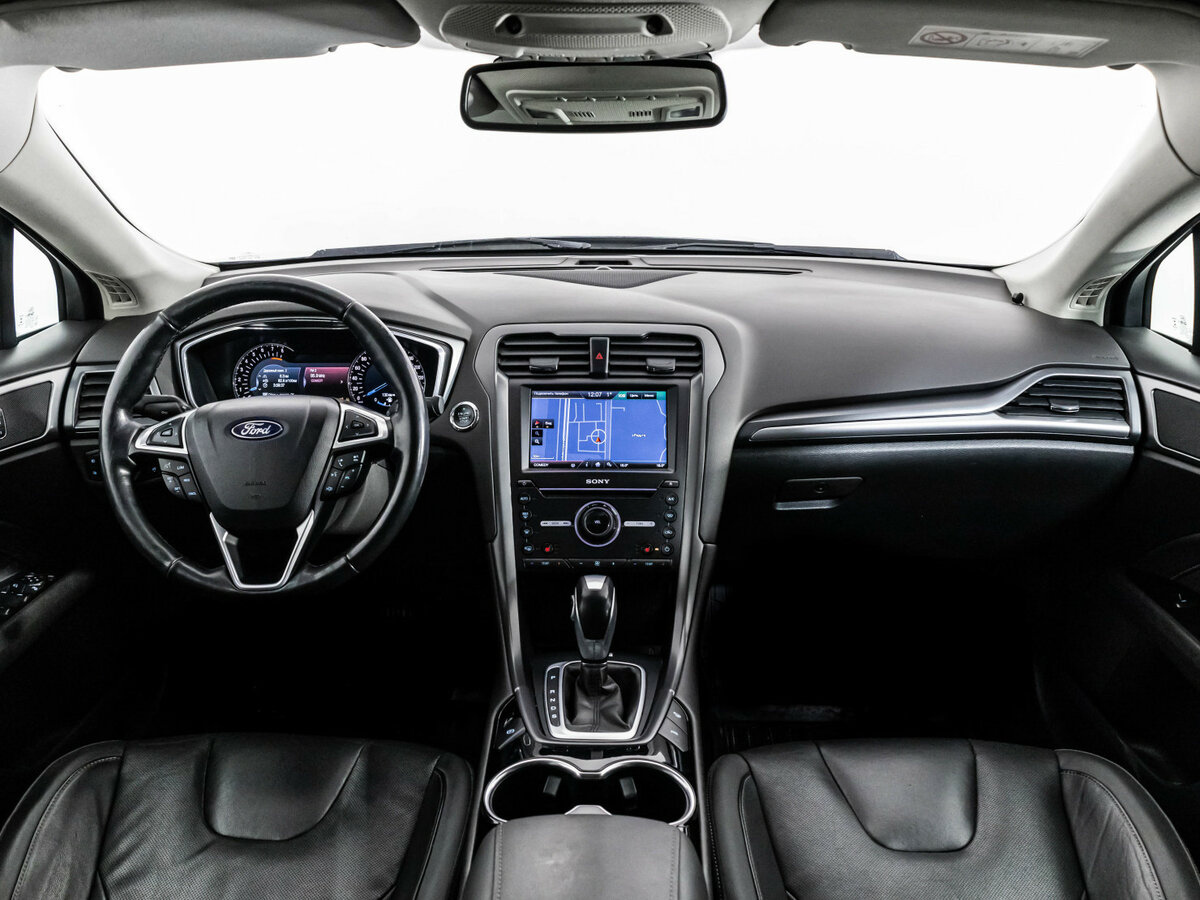 Ford Mondeo V, 2015 Фото №10