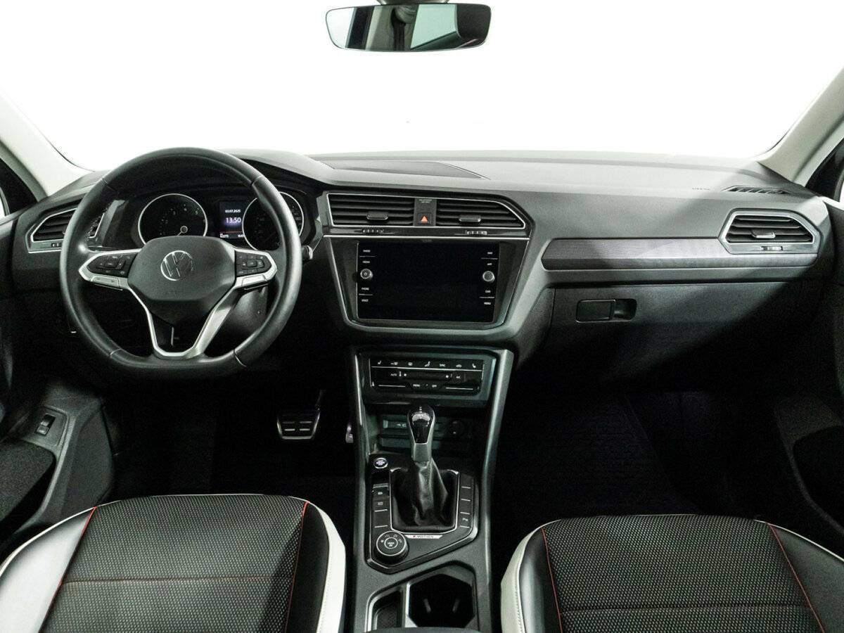 Volkswagen Tiguan, 2022 Фото №13