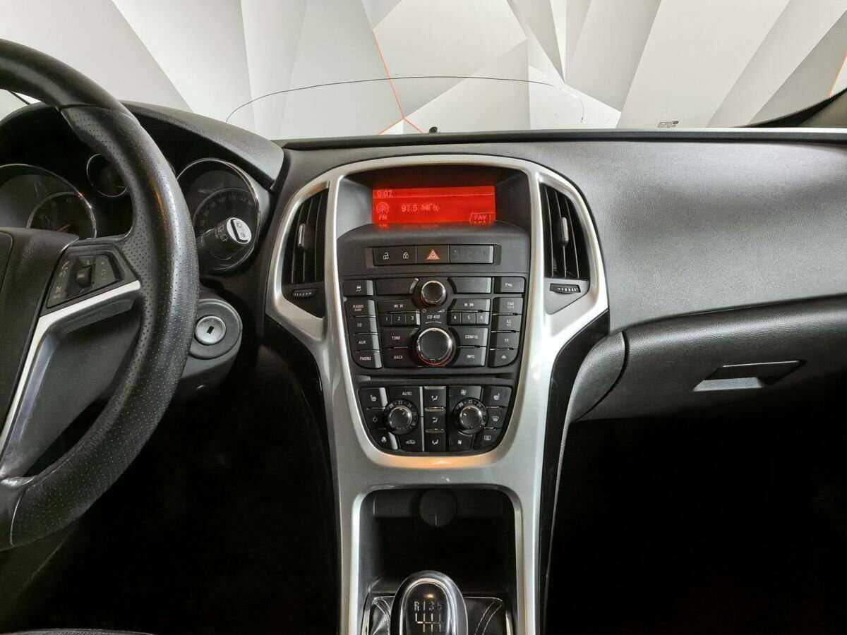 Opel Astra GTC, 2012 Фото №11