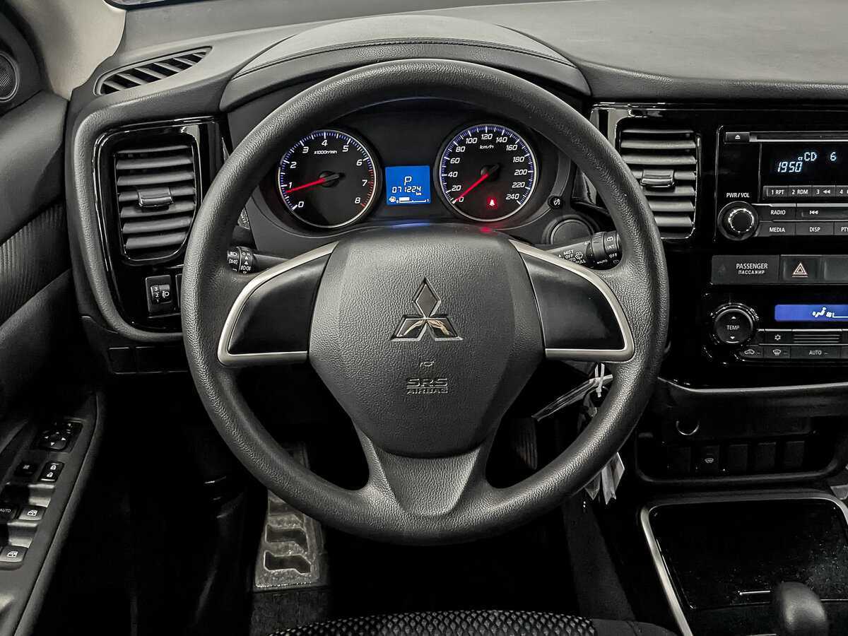 Mitsubishi Outlander, 2018 Фото №21