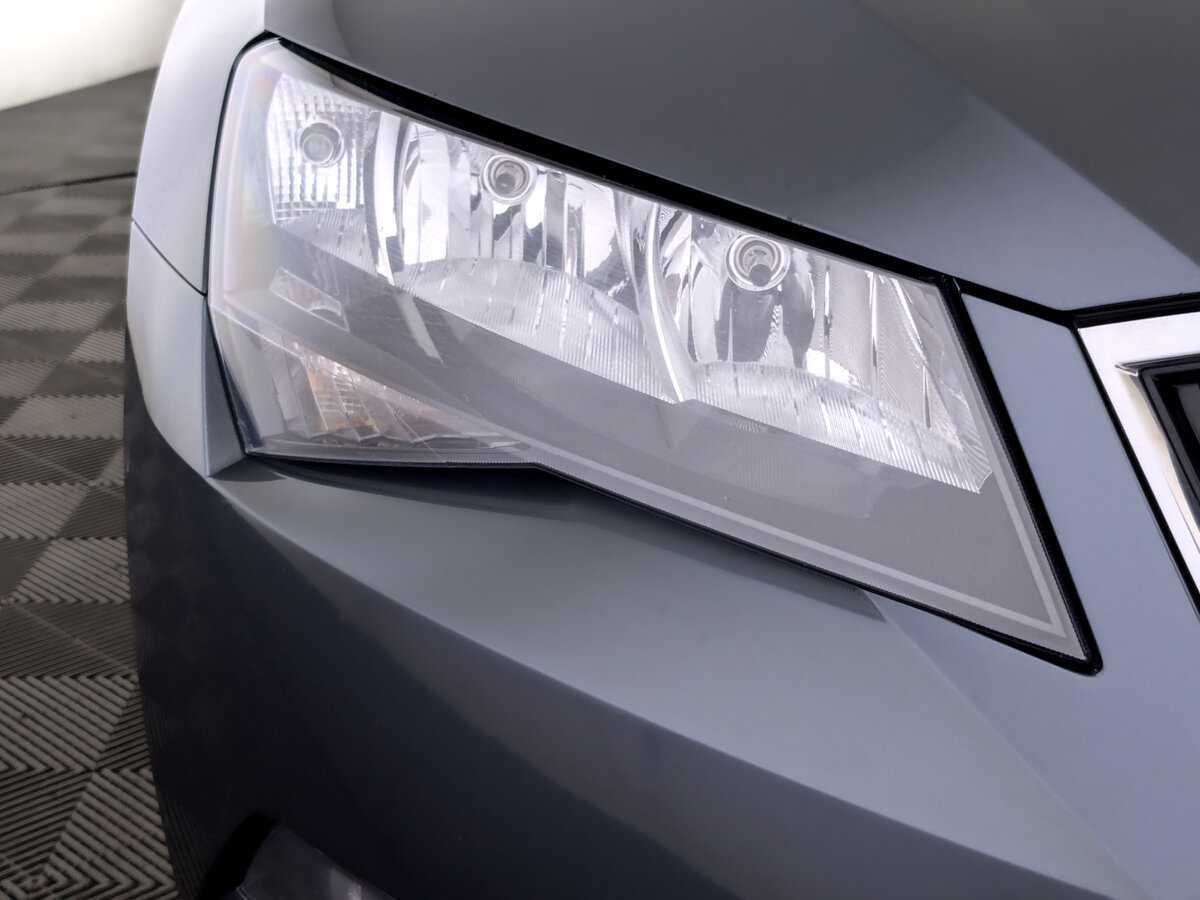 Skoda Superb, 2019 Фото №17