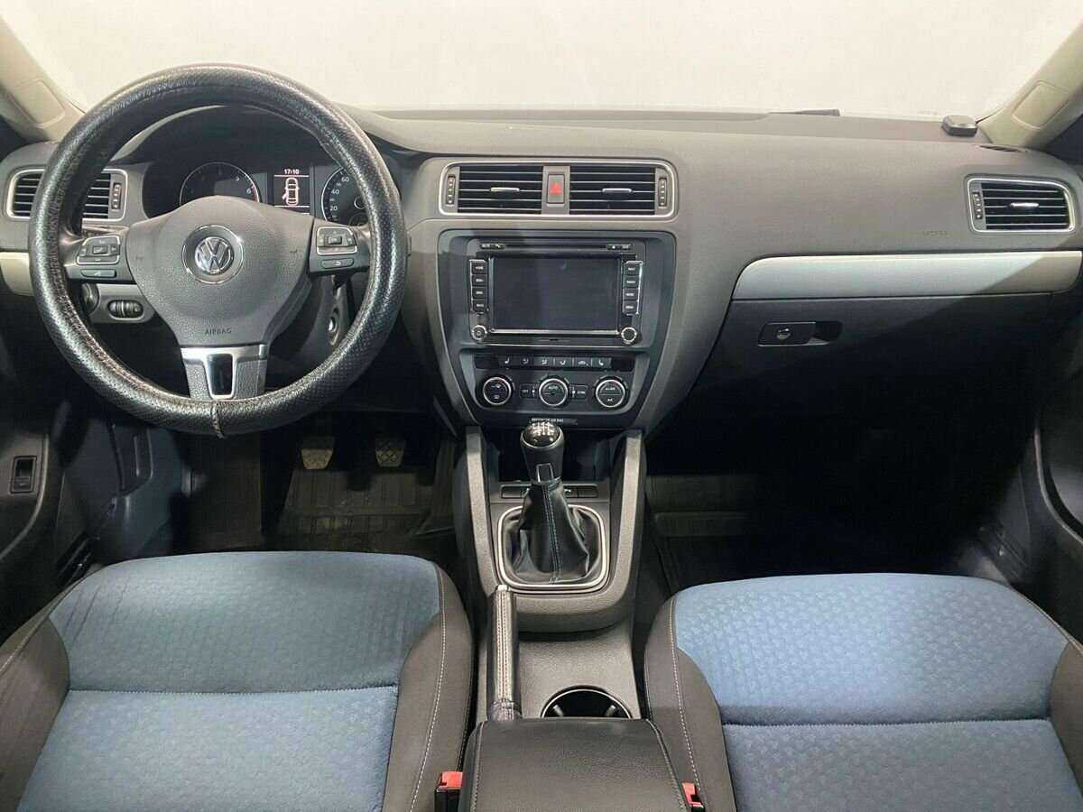 Volkswagen Jetta, 2013 Фото №10