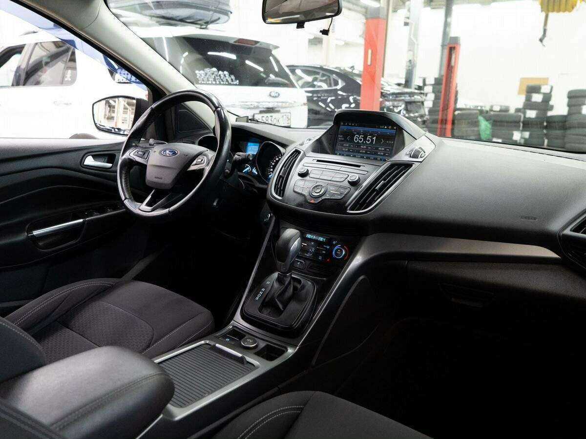 Ford Kuga, 2017 Фото №16