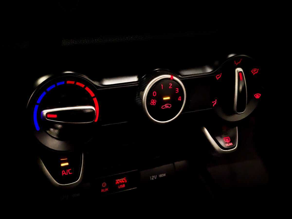 Kia Rio X-Line, 2020 Фото №22