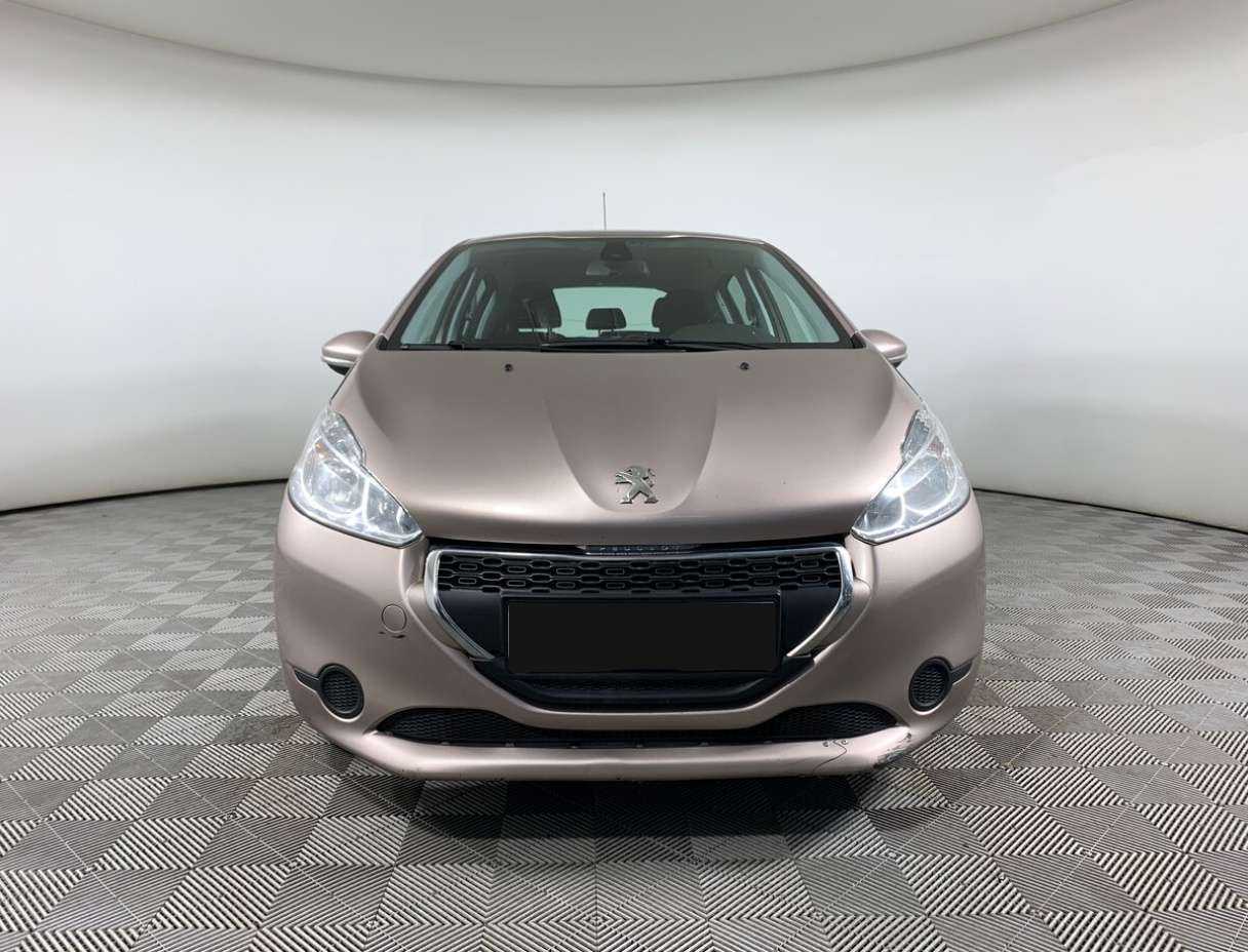 Peugeot 208, 2013 Фото №2