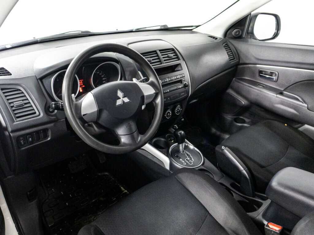 Mitsubishi ASX, 2012 Фото №11