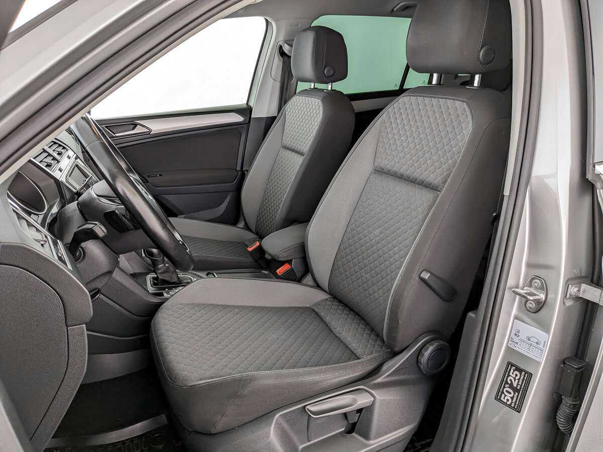 Volkswagen Tiguan, 2017 Фото №16