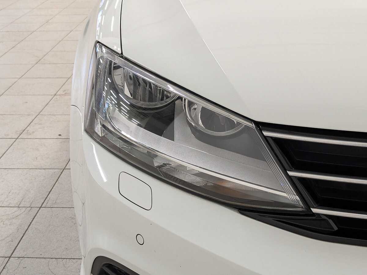 Volkswagen Jetta, 2016 Фото №11