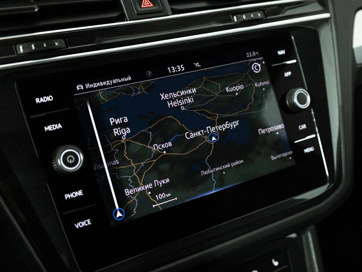 Volkswagen Tiguan II Рестайлинг, 2021 Фото №16