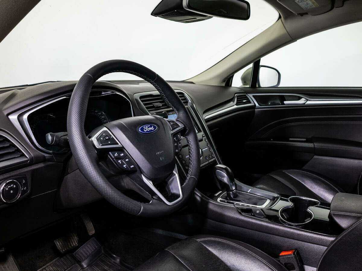 Ford Mondeo, 2016 Фото №10