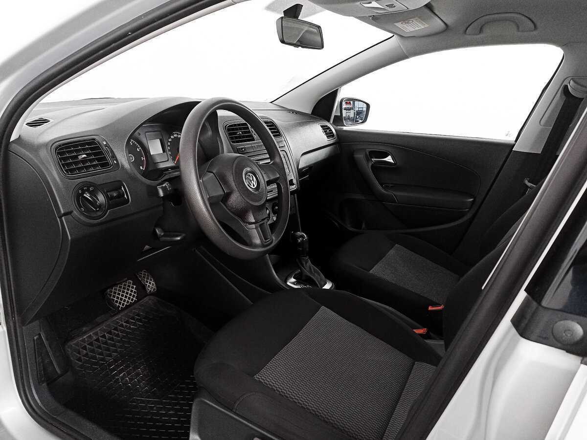 Volkswagen Polo, 2014 Фото №12