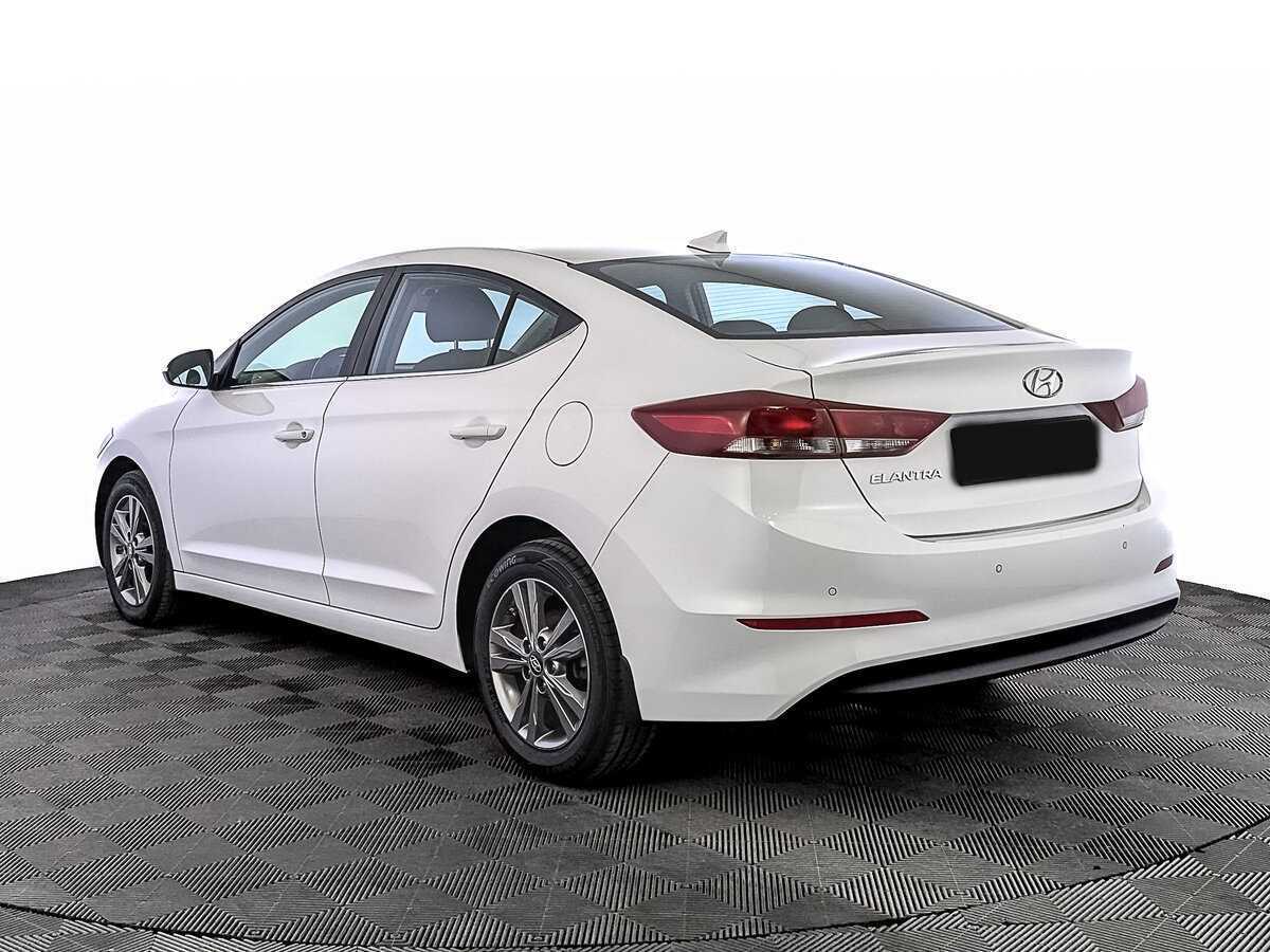 Hyundai Elantra, 2018 Фото №7