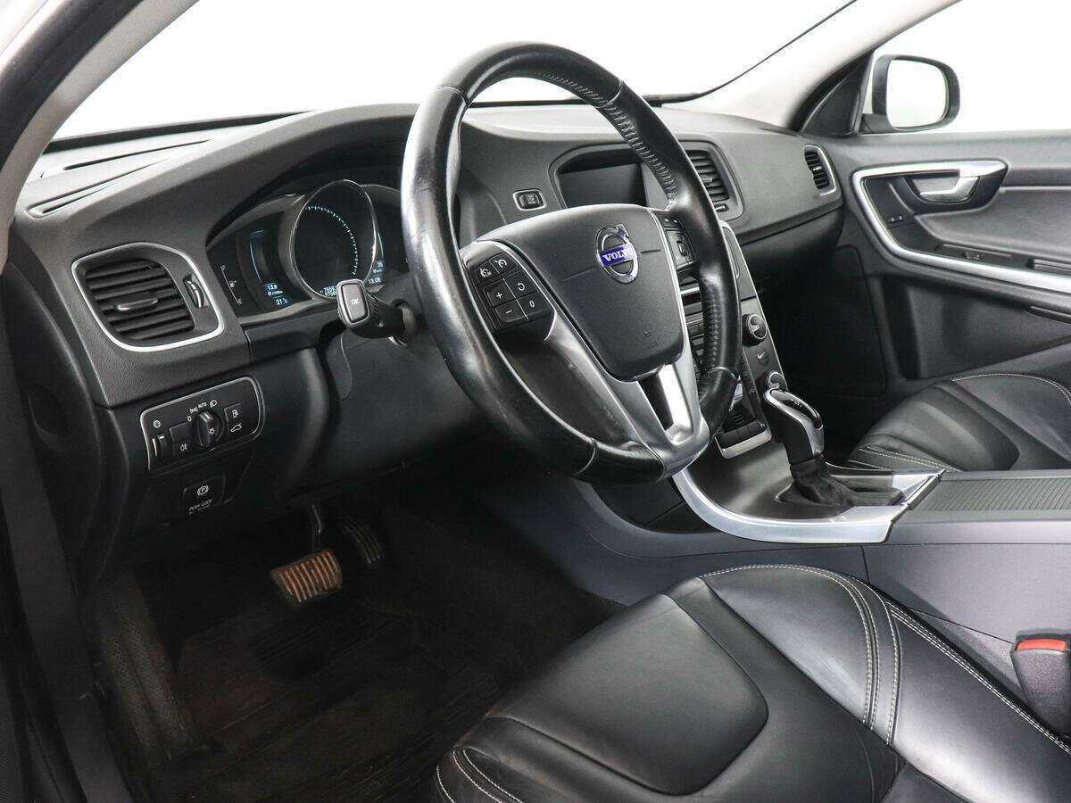 Volvo S60, 2014 Фото №8