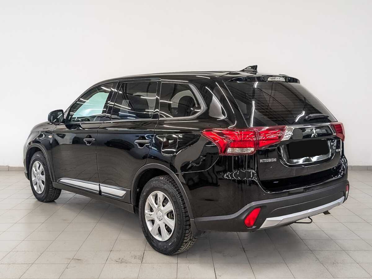 Mitsubishi Outlander, 2018 Фото №7