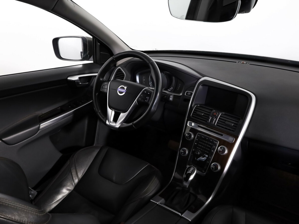 Volvo XC60 I Рестайлинг, 2017 Фото №7