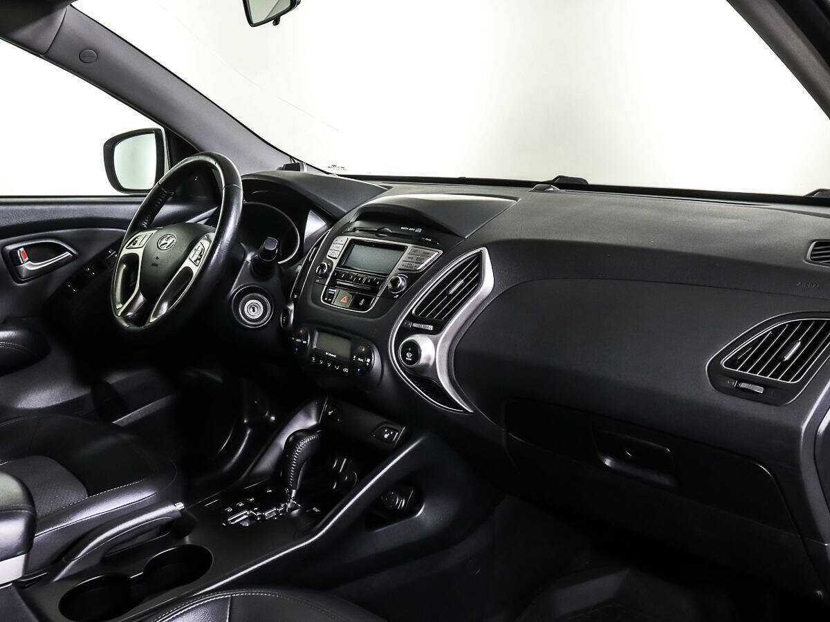 Hyundai ix35, 2012 Фото №8