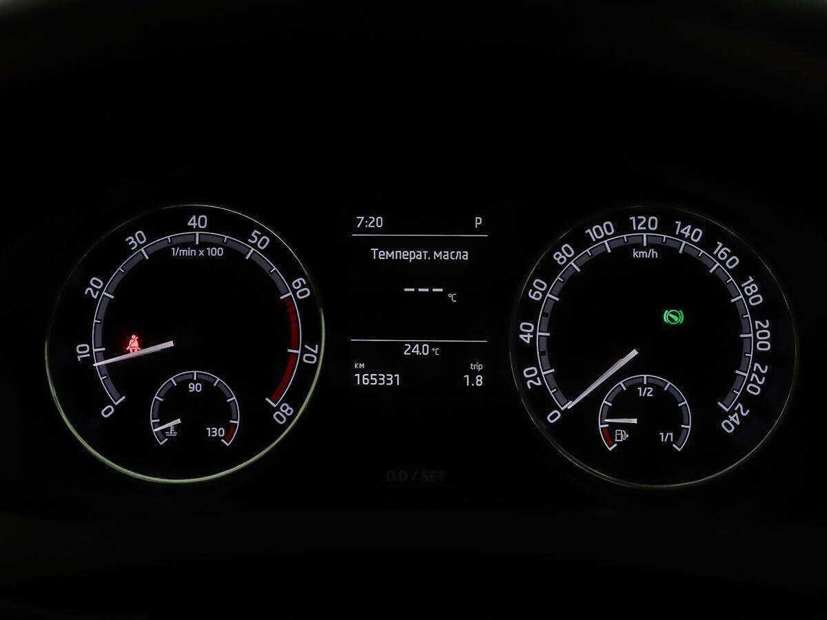 Skoda Rapid, 2017 Фото №16