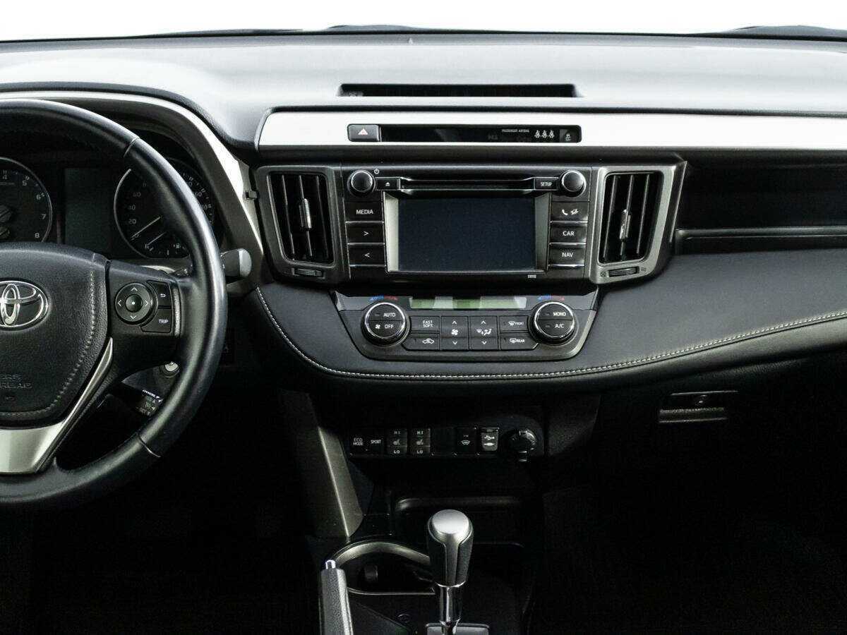 Toyota RAV4, 2016 Фото №14