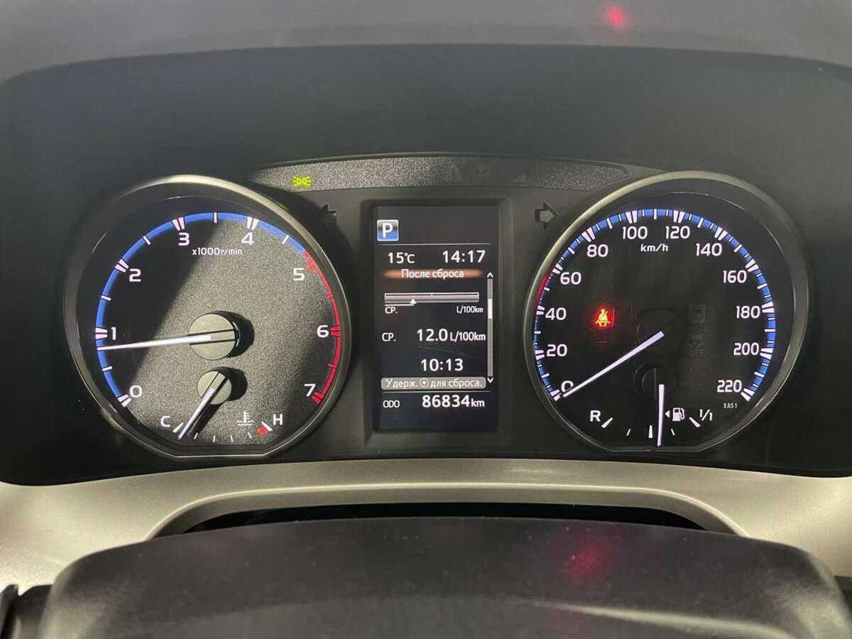 Toyota RAV4, 2018 Фото №11