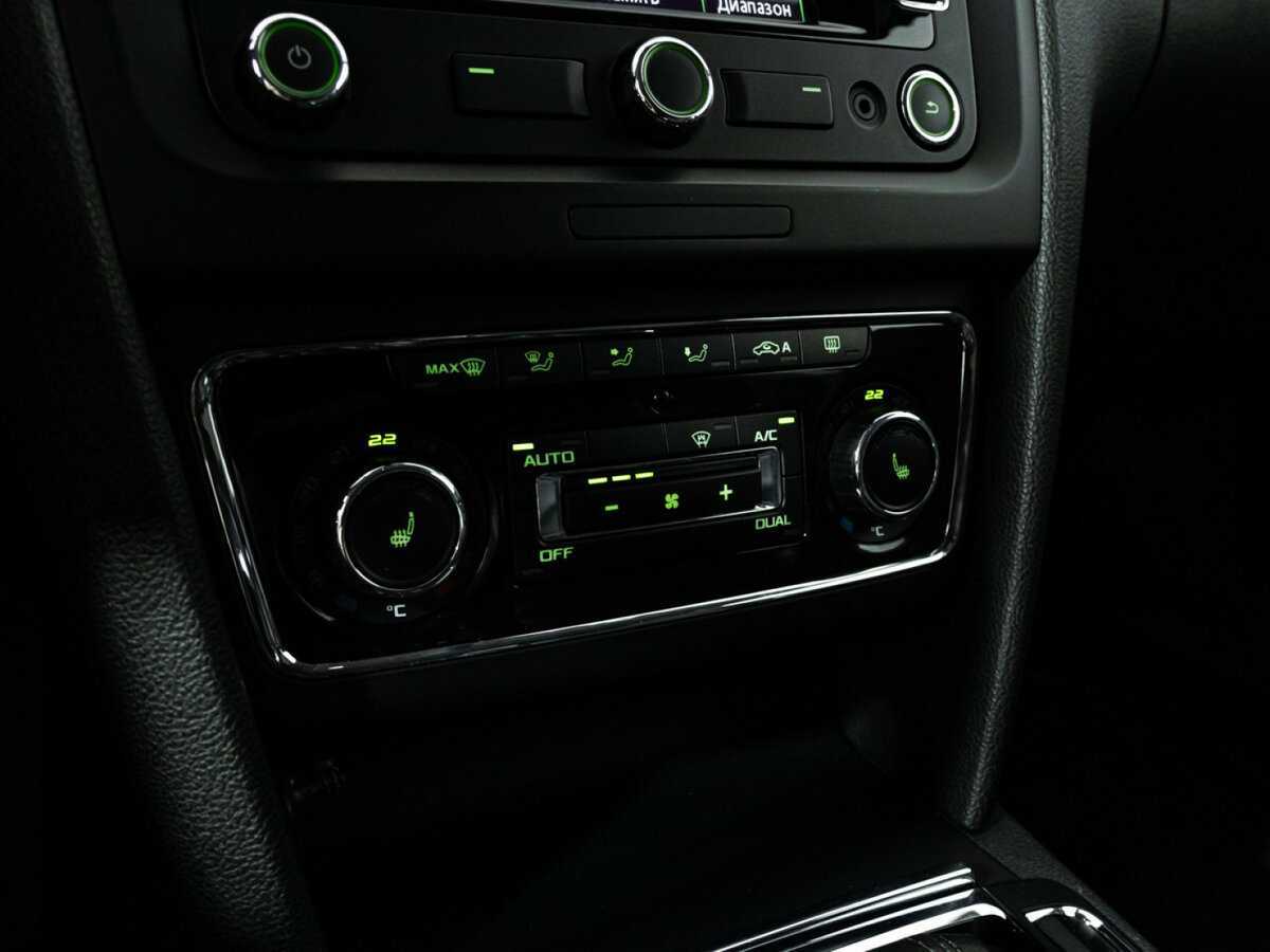 Skoda Superb, 2013 Фото №18