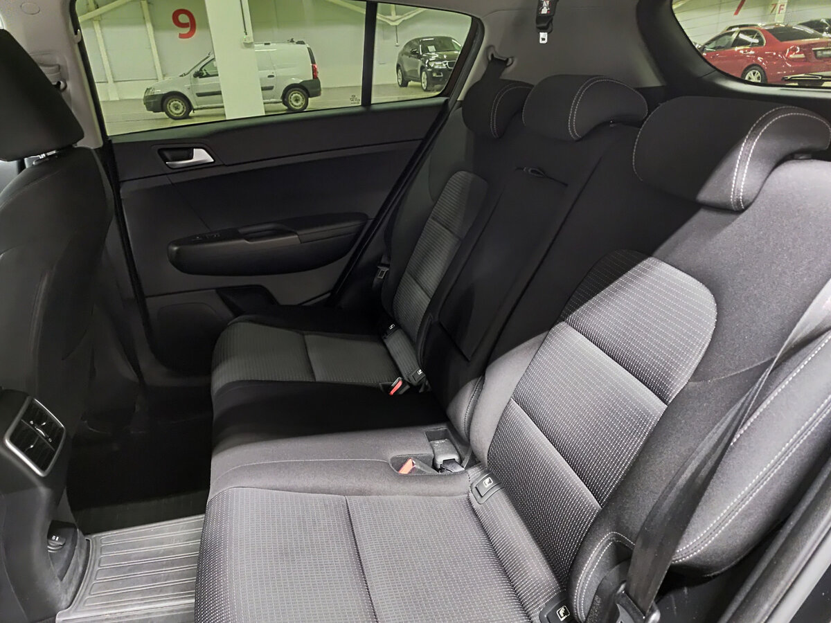 Kia Sportage IV Рестайлинг, 2019 Фото №12