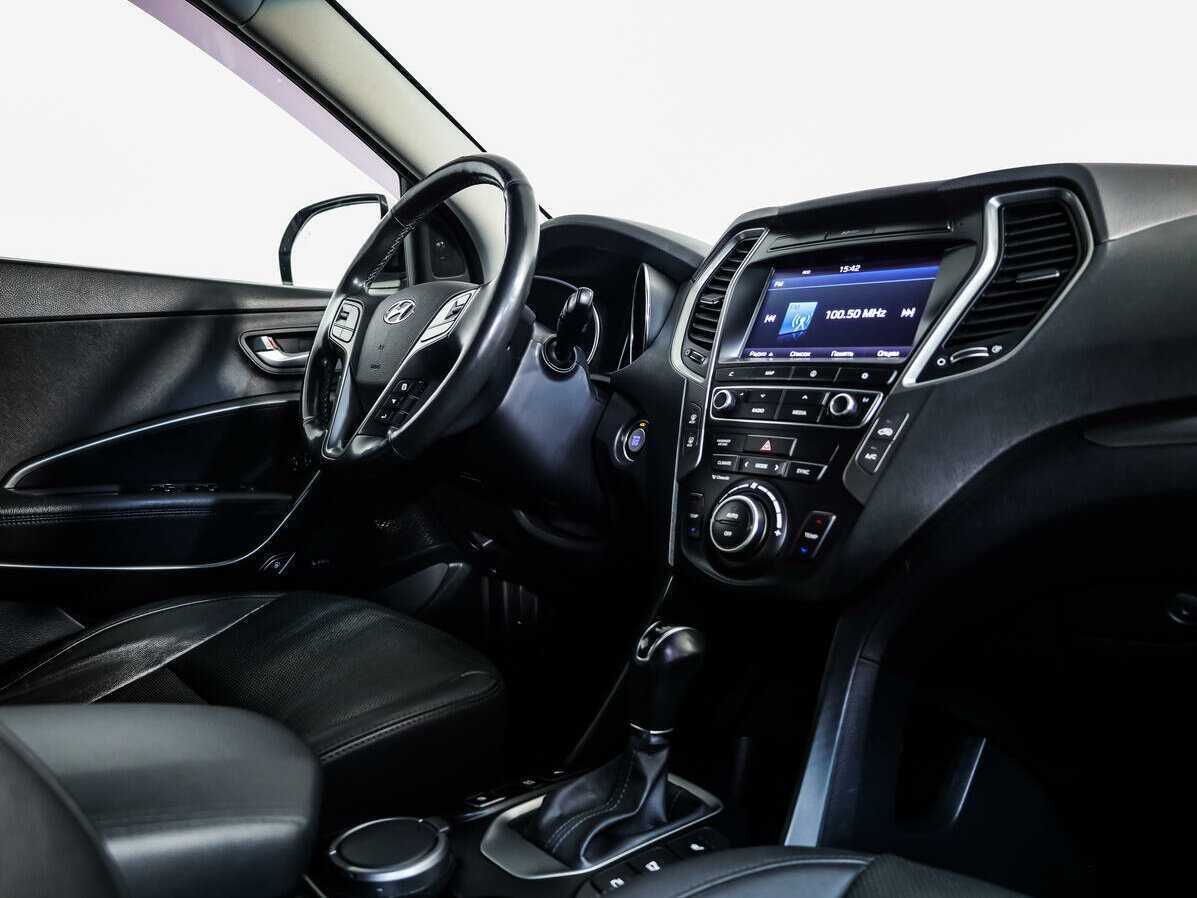 Hyundai Santa Fe Grand, 2017 Фото №8