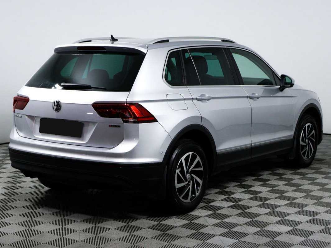 Volkswagen Tiguan, 2018 Фото №5