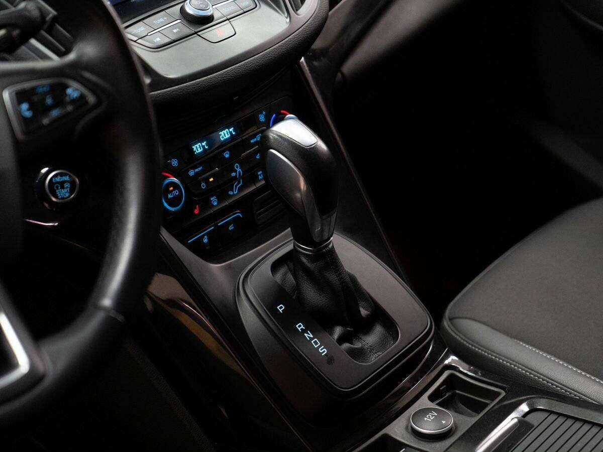 Ford Kuga, 2018 Фото №12