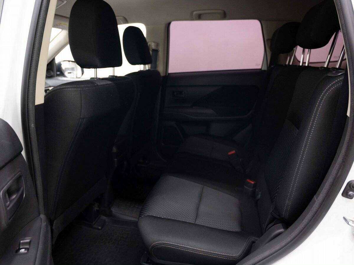 Mitsubishi Outlander, 2017 Фото №9