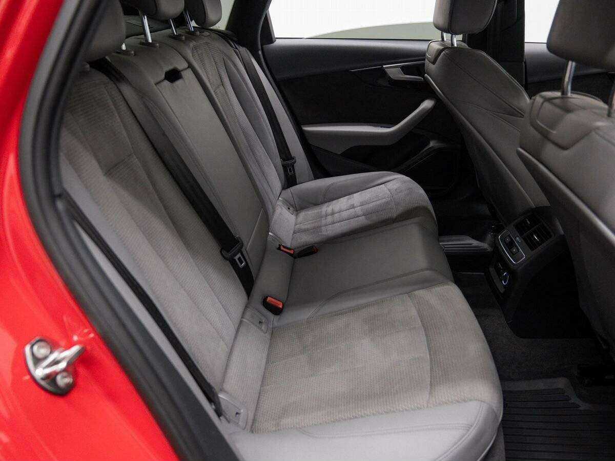 Audi A4, 2019 Фото №10