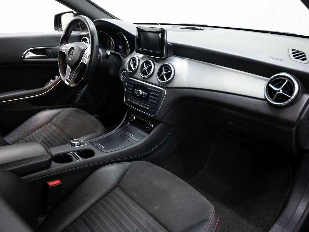 Mercedes-Benz CLA 200, 2013 Фото №12